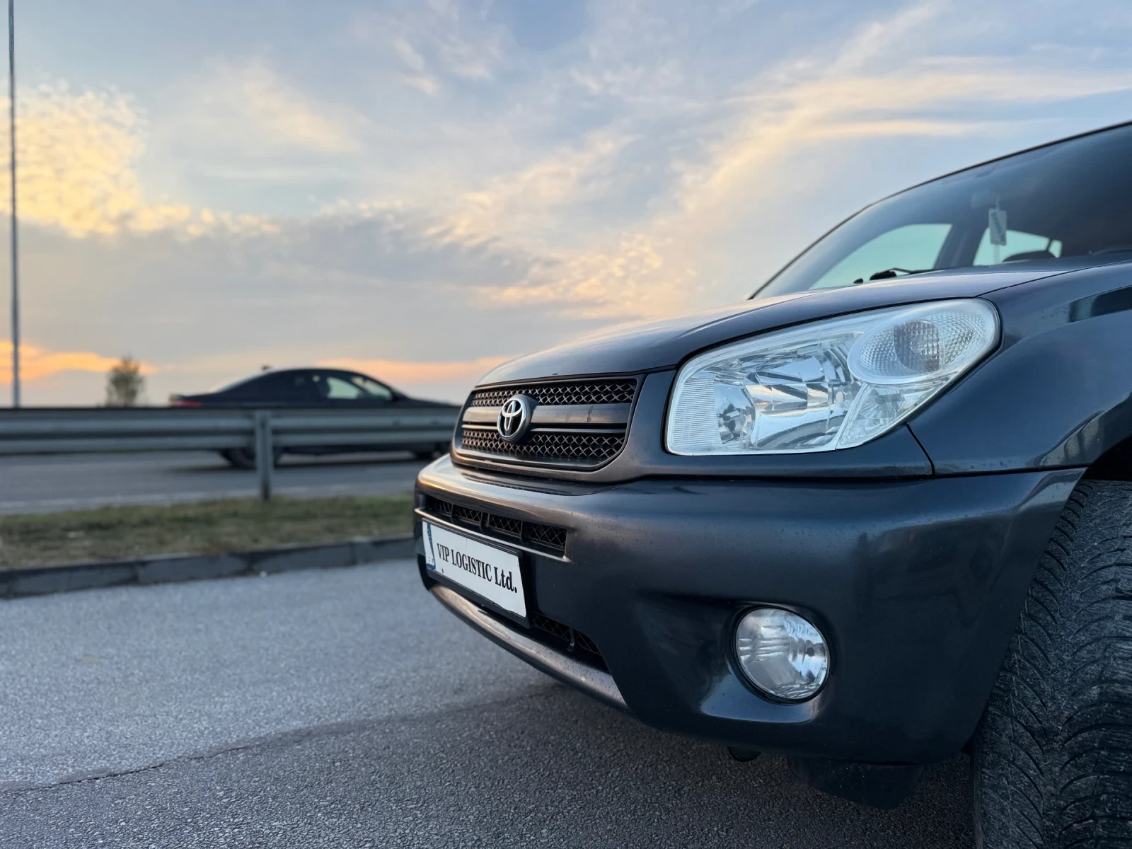 Toyota Rav4 2.0i* 4X4* ГЪРЦИЯ* ФЕЙСЛИФТ* ТЕГЛИЧ* ПЕРФЕКТНА* *  - изображение 7