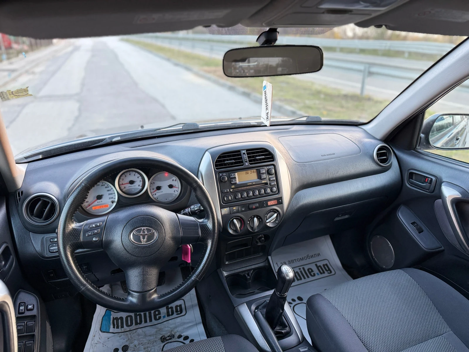 Toyota Rav4 2.0i* 4X4* ГЪРЦИЯ* ФЕЙСЛИФТ* ТЕГЛИЧ* ПЕРФЕКТНА* *  - изображение 10