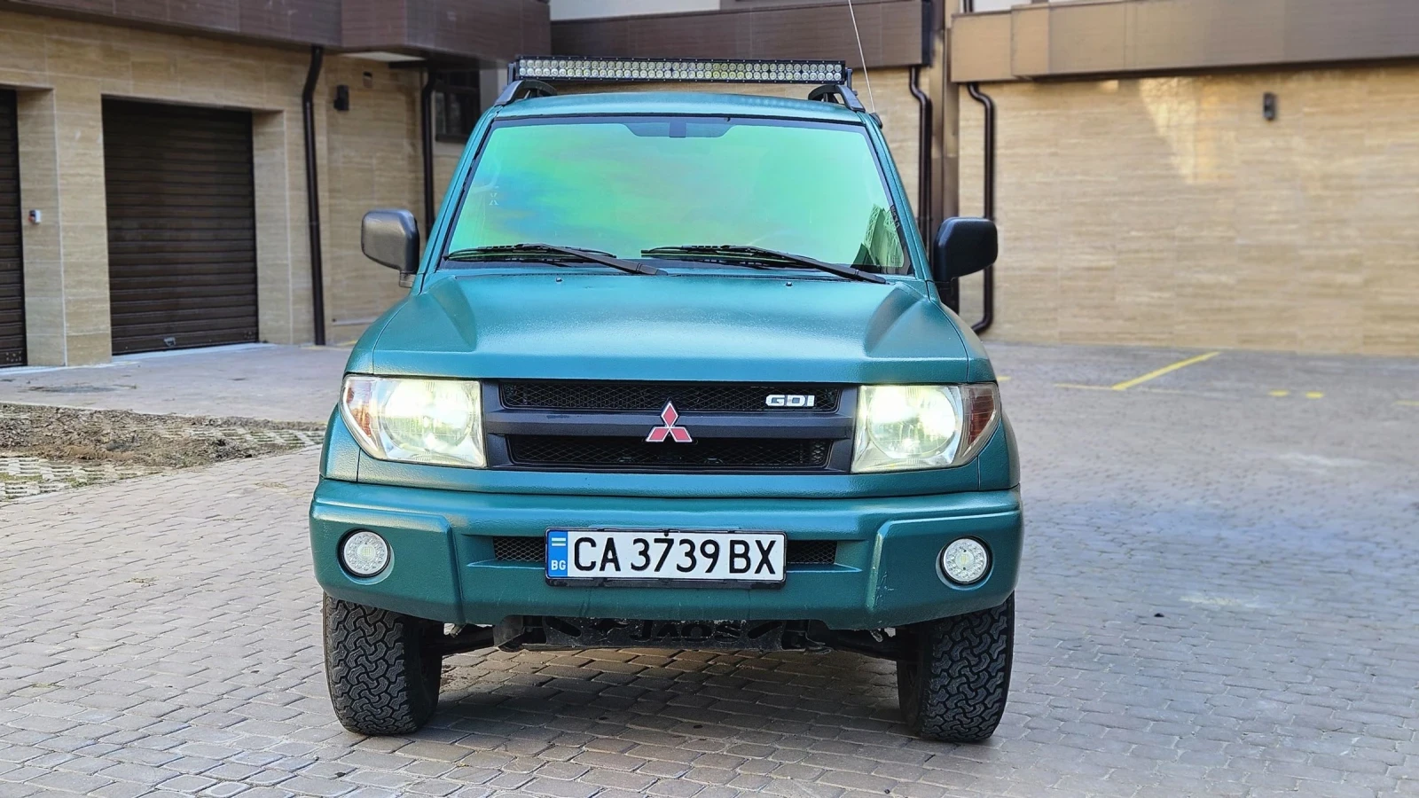 Mitsubishi Pajero pinin