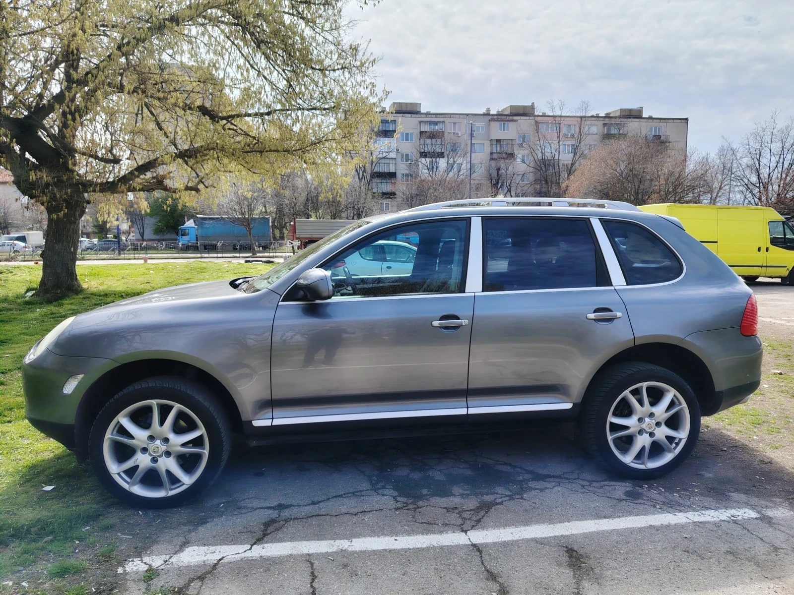 Porsche Cayenne, снимка 3 - Автомобили и джипове - 54046607