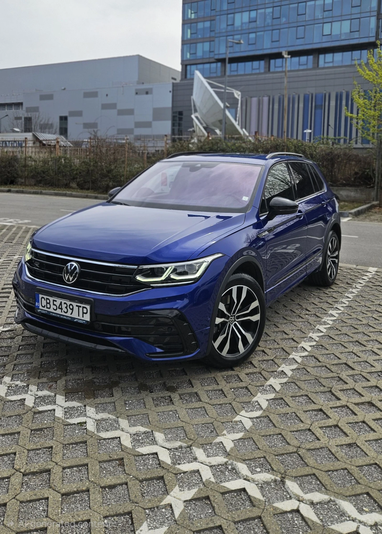 VW Tiguan R-Line 2, 0 l TDI SCR 4MOTION Гаранционен 