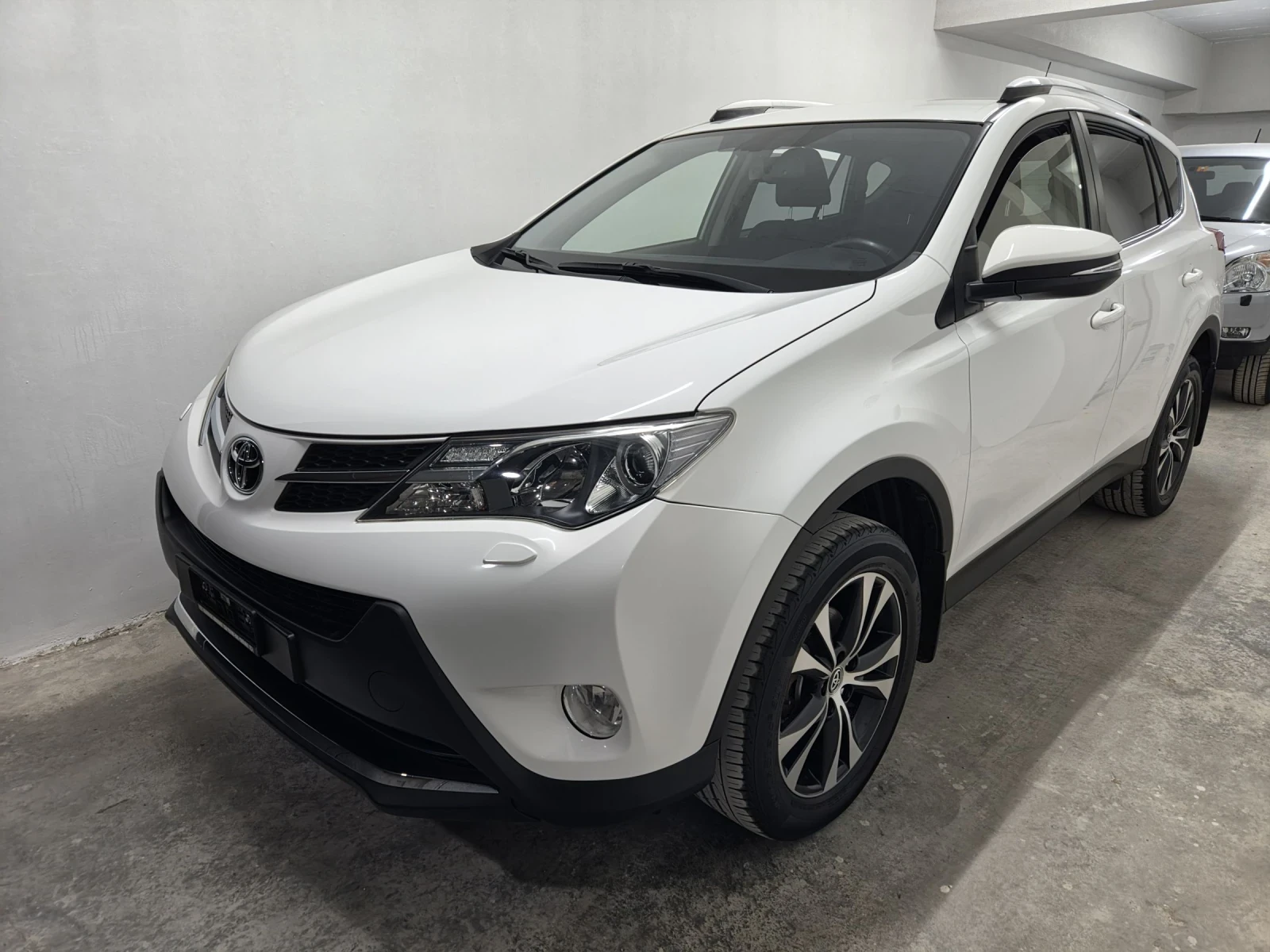 Toyota Rav4 2.0 i KEYLESS 4X4 151PS STYLE MANUAL SPEED 8 ГУМИ