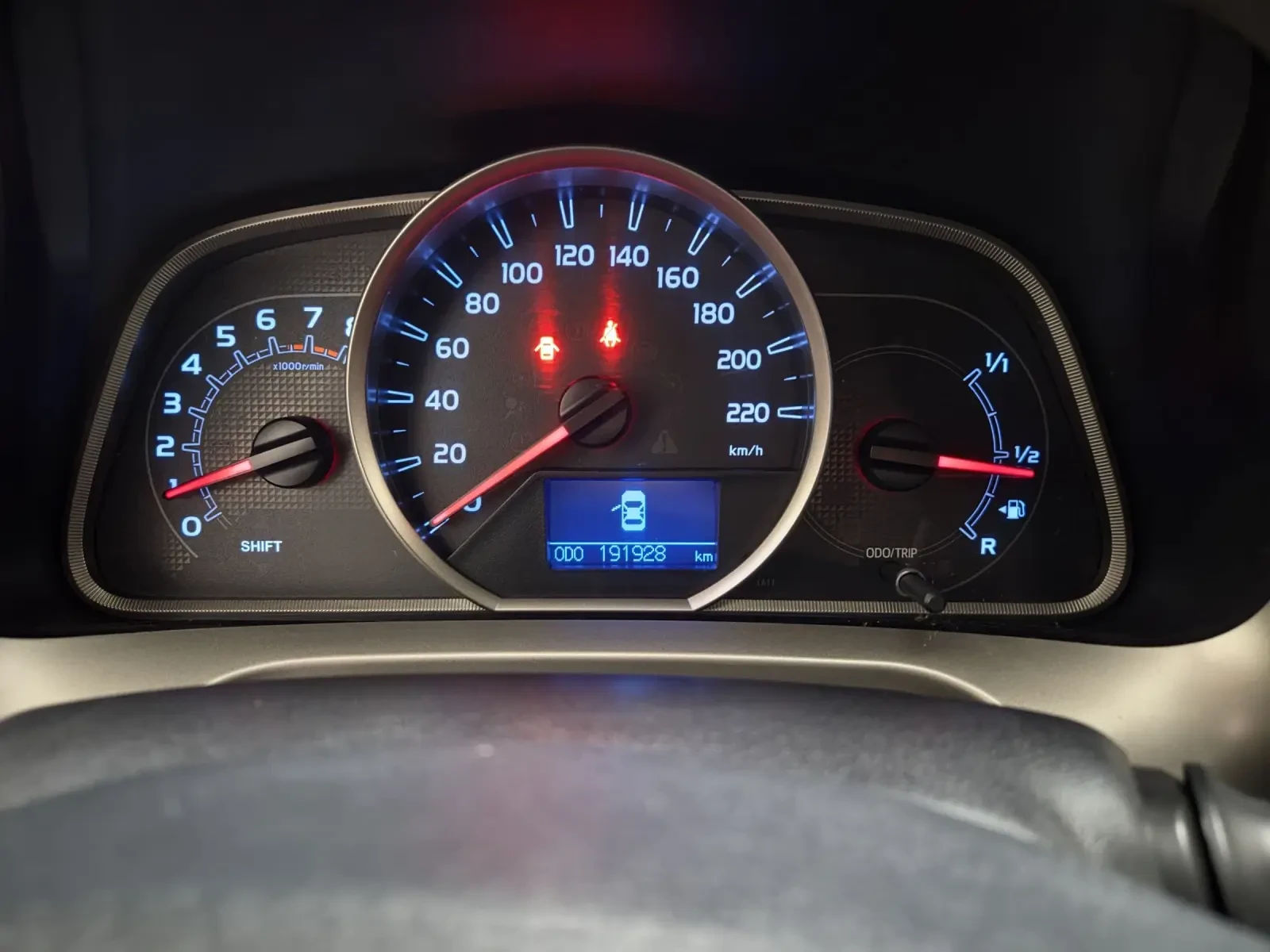 Toyota Rav4 2.0 i KEYLESS 4X4 151PS STYLE MANUAL SPEED 8 ���� | Mobile.bg � ����������� 9