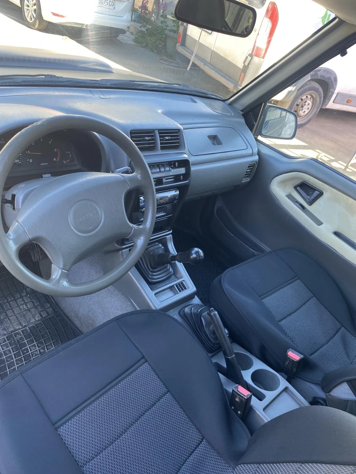 Suzuki Vitara, снимка 6 - Автомобили и джипове - 54576434