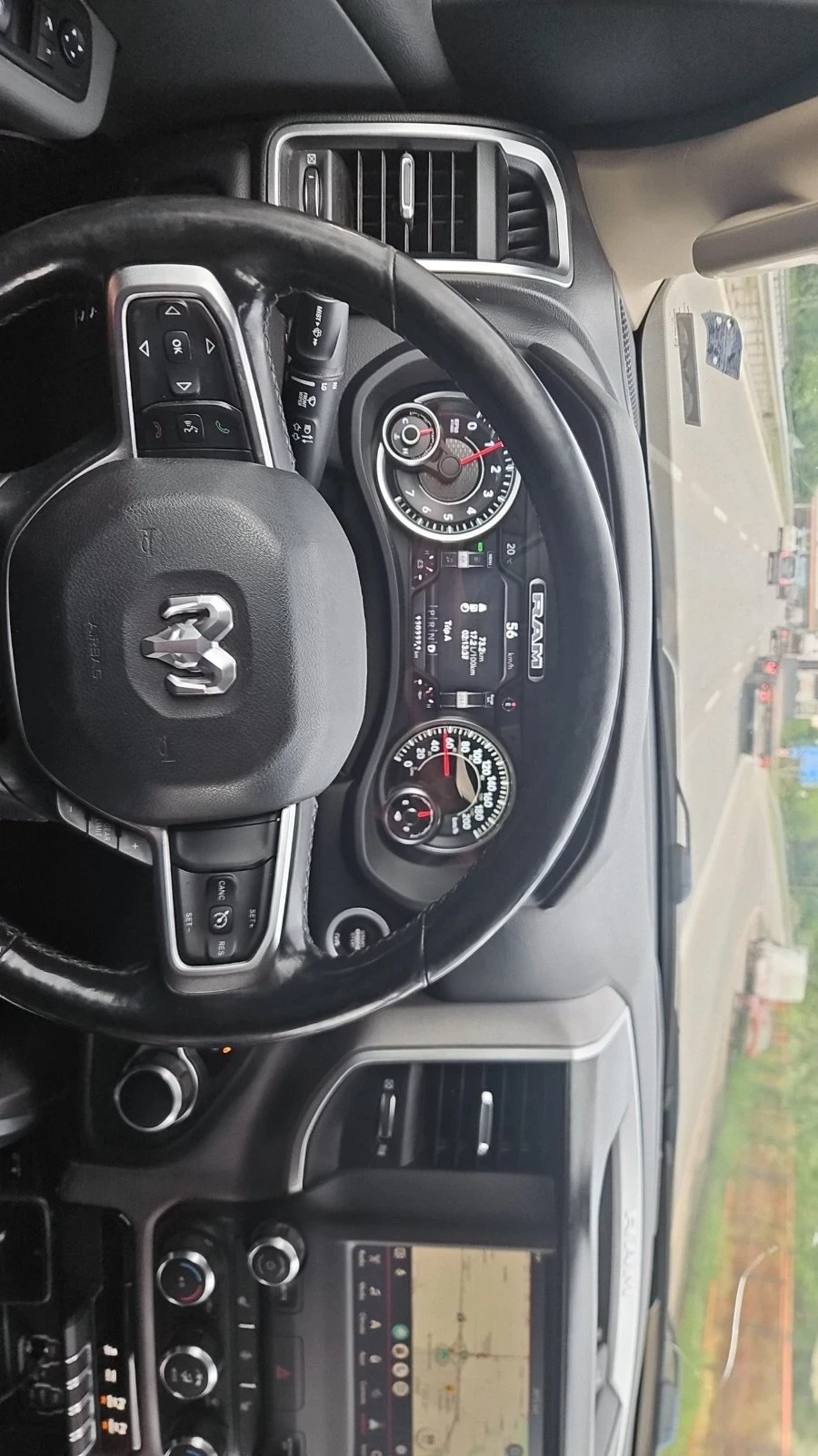 Dodge RAM 1500 Газ 130000км реални, снимка 11 - Автомобили и джипове - 54654776