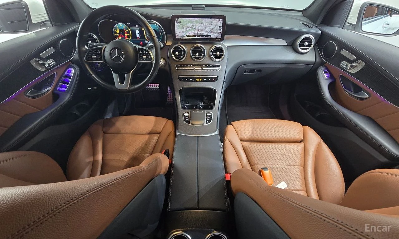 Mercedes-Benz GLC 300 HYBRID* AMG* LINE* 360КАМЕРА* LANE* ASSIST* , снимка 7 - Автомобили и джипове - 55009871