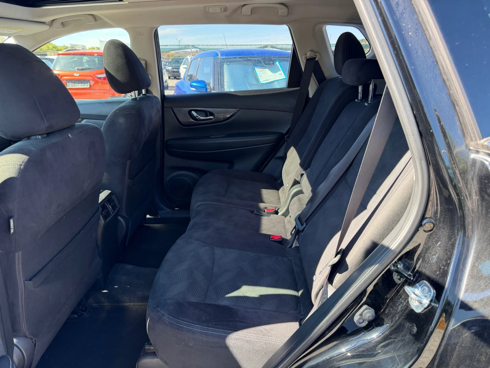 Nissan X-trail, снимка 6 - Автомобили и джипове - 56071520