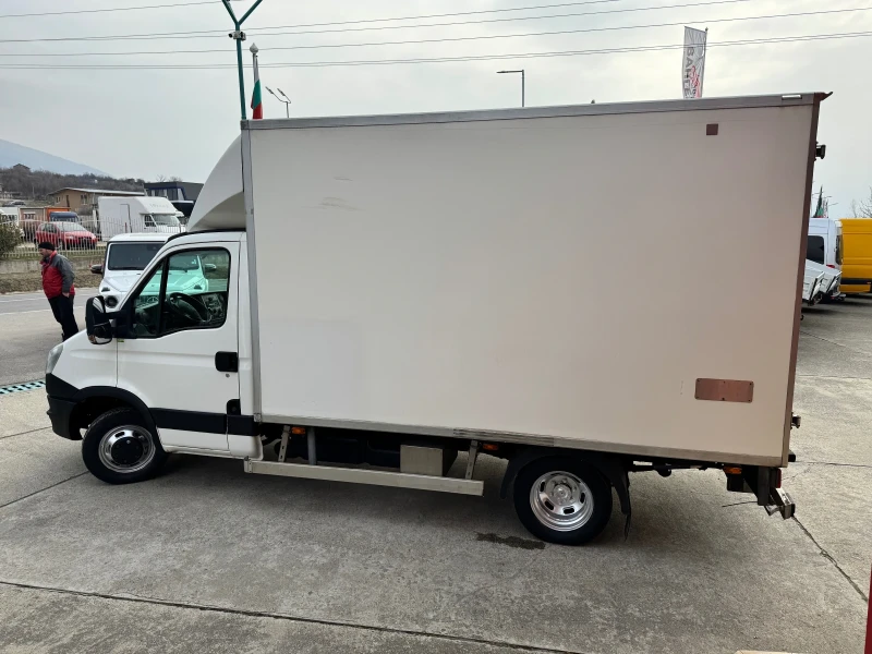 Iveco Daily 3.0HPI* Хладилен + Ток* Климатик, снимка 7 - Бусове и автобуси - 48852173