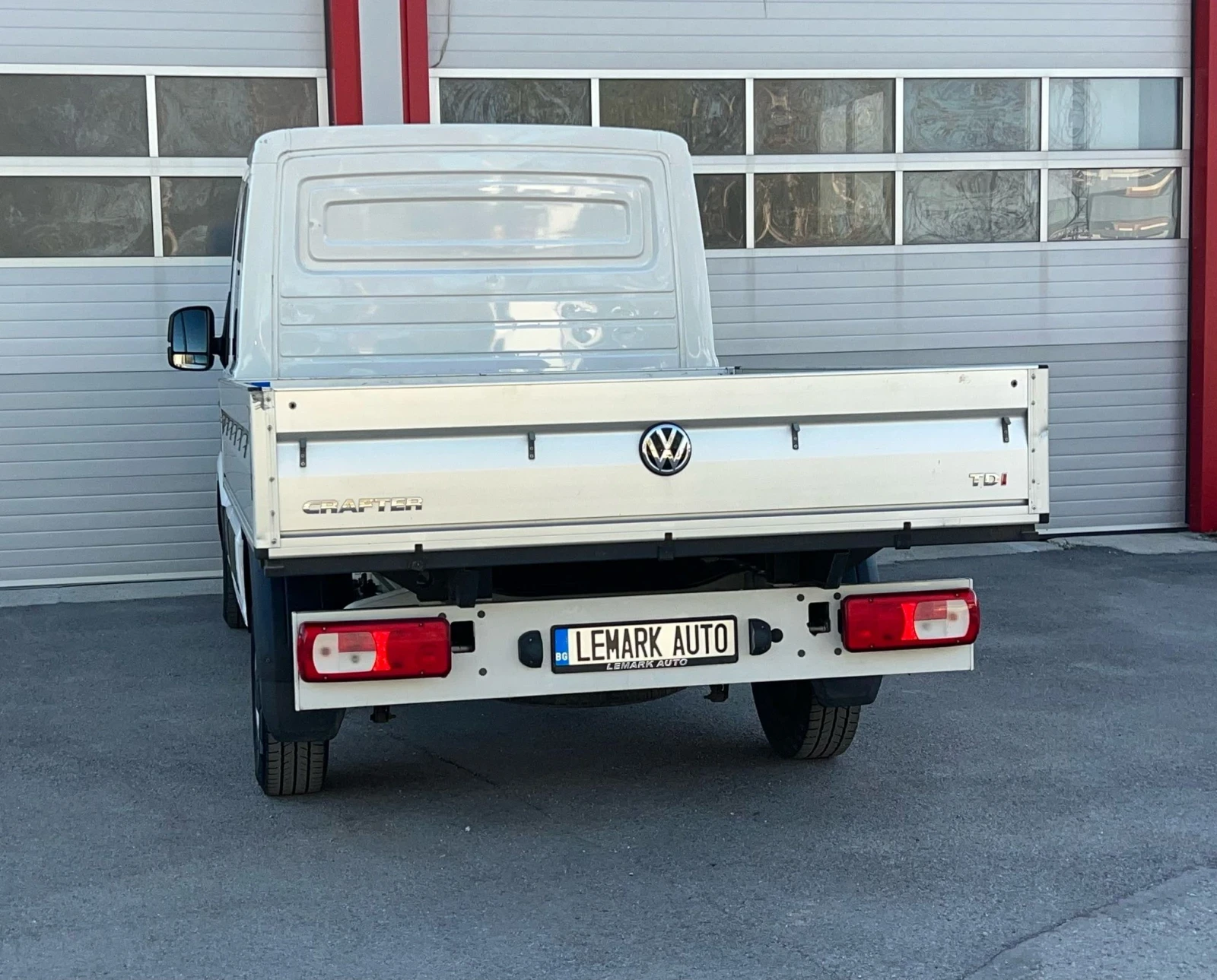 VW Crafter 2.0TDI KLIMATIK 7-МЕСТЕН 6-СКОРОСТИ!!! EVRO 6B!!!  - изображение 9