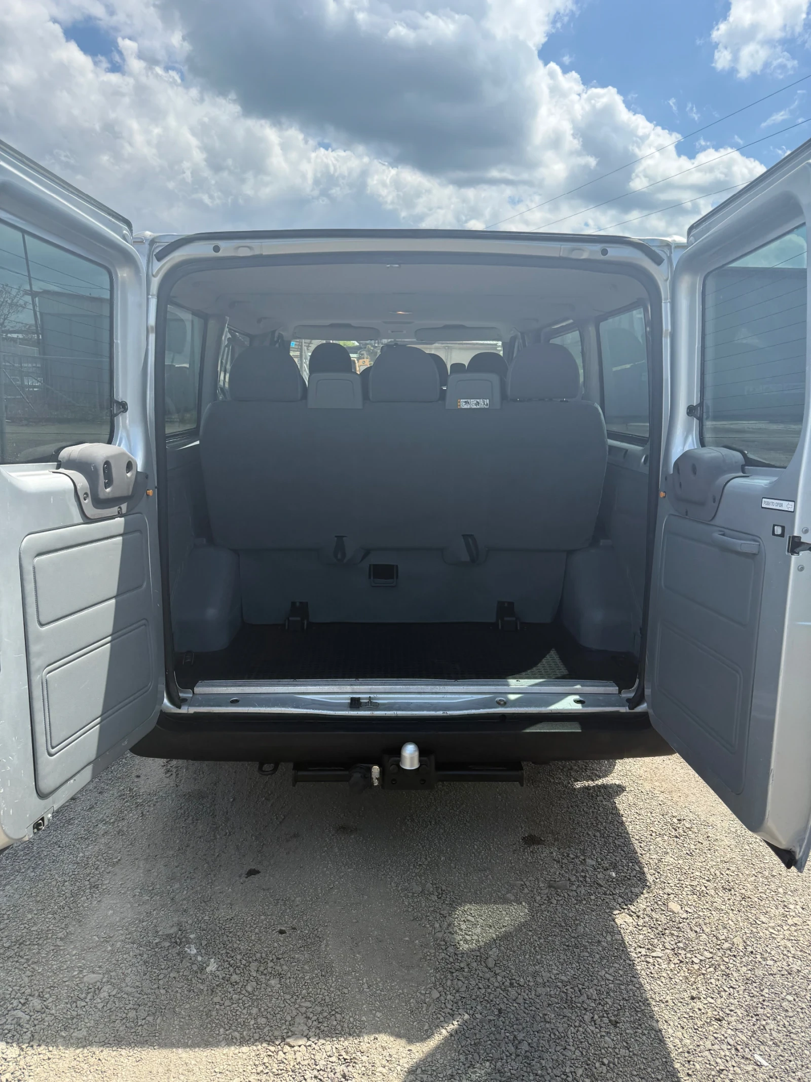 Ford Transit 2.2 , 9 местен  - изображение 8