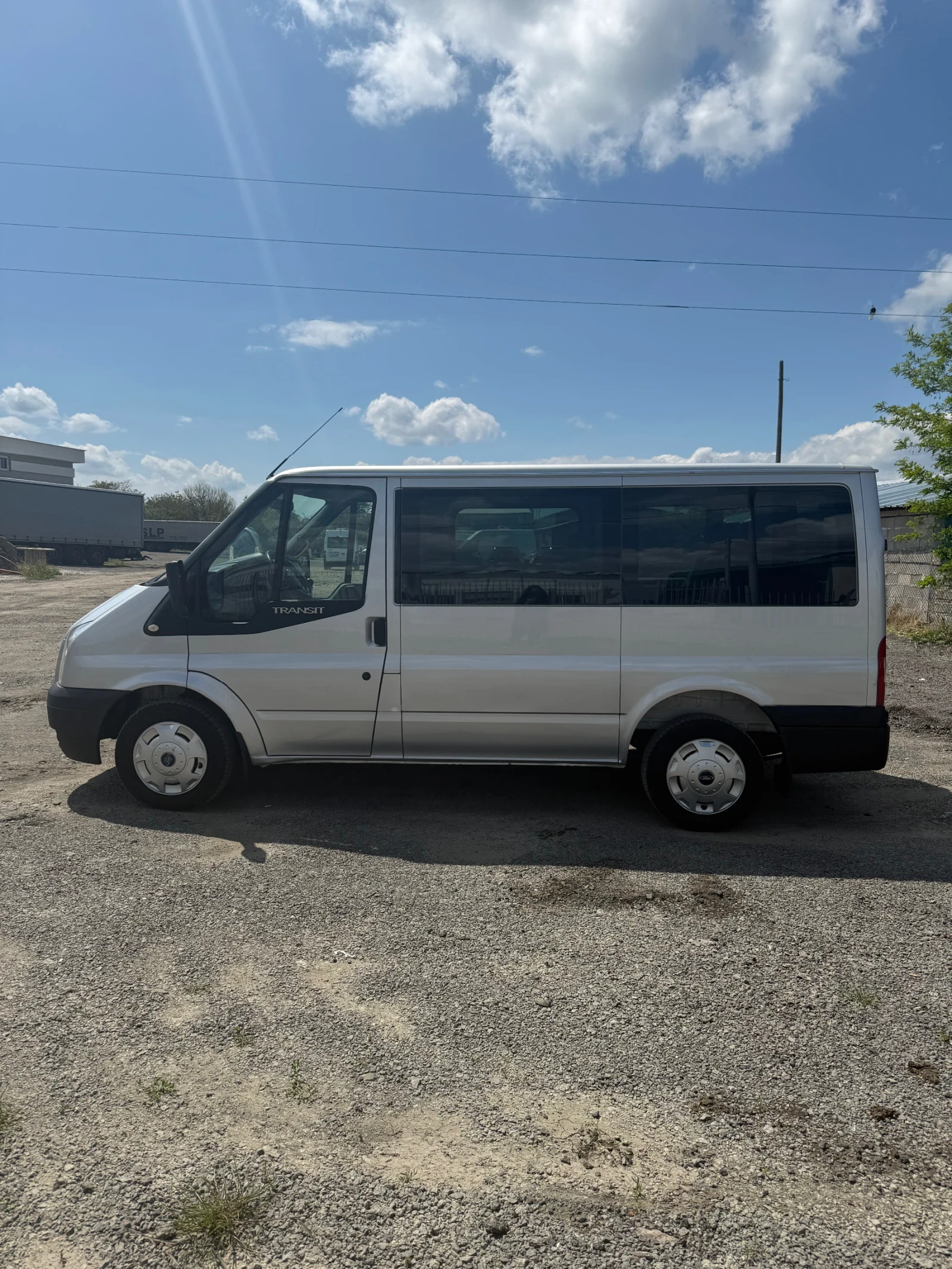 Ford Transit 2.2 , 9 местен  - изображение 6