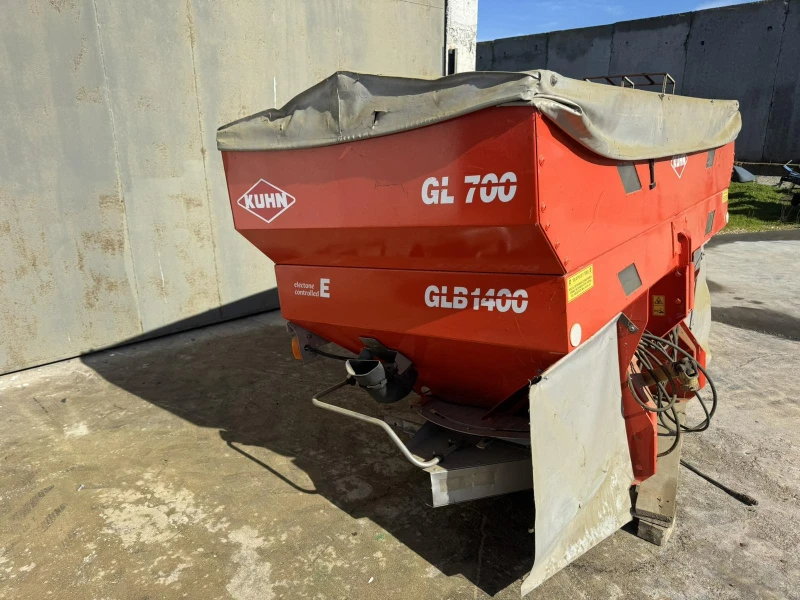 Торачка Kuhn Торачка Kuhn, снимка 4 - Селскостопанска техника - 53594999