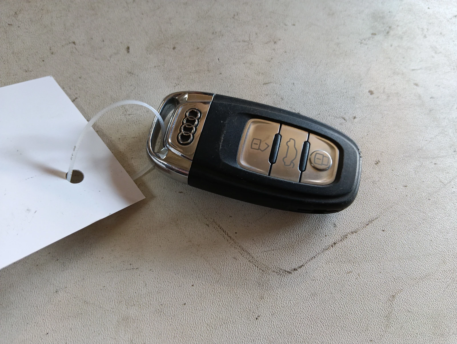 контактен ключ 8T0959754D Audi A5