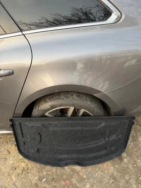 Alfa Romeo Giulietta кора за багажника, снимка 2 - Части - 53695438