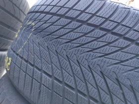 Гуми Зимни 285/40R19, снимка 4