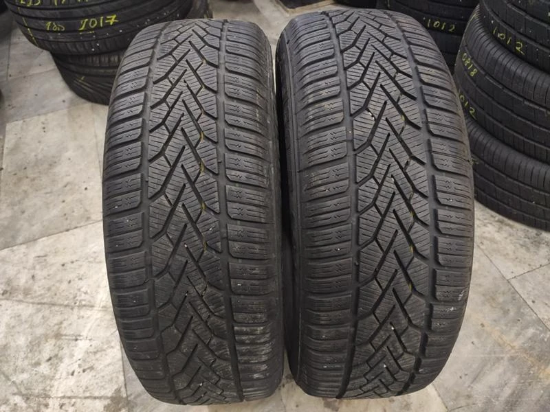 Гуми Зимни 205/60R16, снимка 3 - Гуми и джанти - 30777765