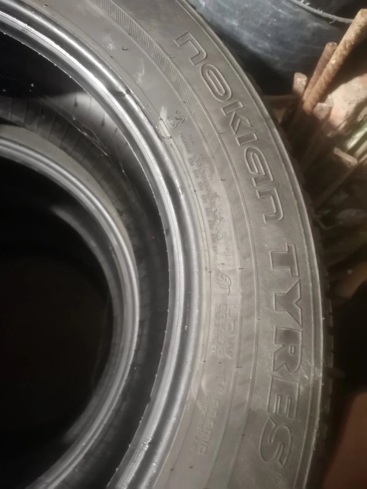 ���� 235/60R18 | Mobile.bg � ����������� 4