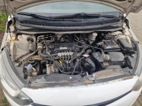 Hyundai I20 Blue GPL - заводско АГУ, снимка 14