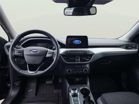 Ford Focus 1.0 EcoBoost, снимка 9