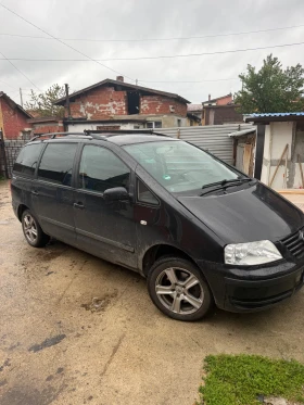 VW Sharan Газ бензин всичко платено годишно , снимка 1