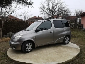 Toyota Yaris verso, снимка 1