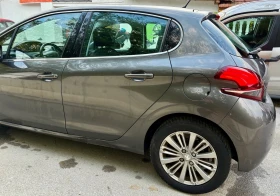 Обява за продажба на Peugeot 208 1.2i AUTOMATIC EURO6 ~12 400 лв. - изображение 11 | Auto.bg Обява за продажба на Peugeot 208 1.2i AUTOMATIC EURO6 ~12 400 лв. - изображение 11