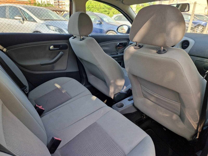 Seat Ibiza 1.4 TDI, снимка 11 - Автомобили и джипове - 46448951