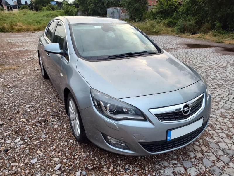 Opel Astra 1.7CDTI 125кс LED Euro5, снимка 9 - Автомобили и джипове - 47336887