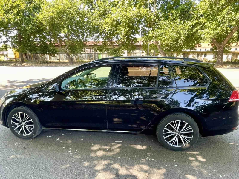 VW Golf Variant 7, снимка 4 - Автомобили и джипове - 47825904