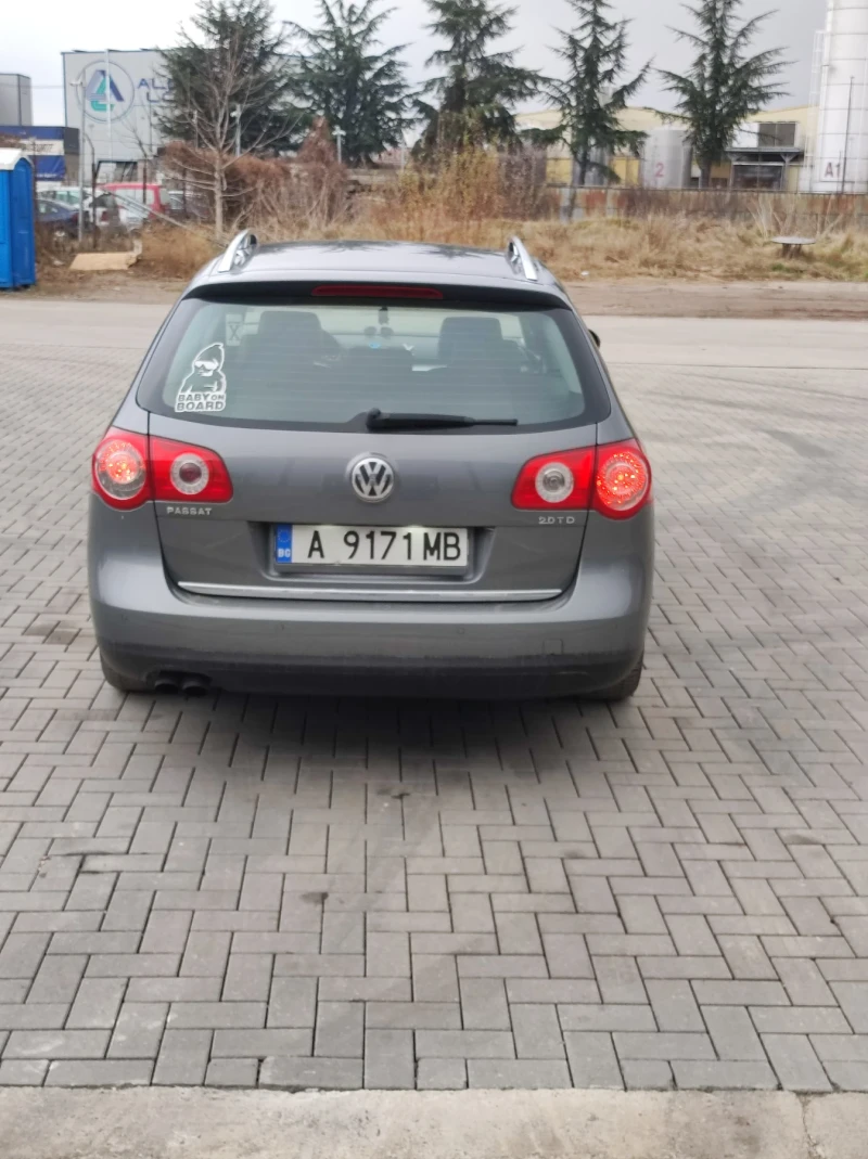 VW Passat, снимка 2 - Автомобили и джипове - 48237050