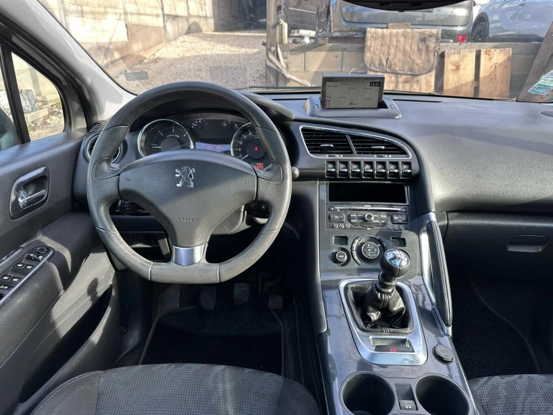 Peugeot 3008 2.0 HDI Panorama Navi, снимка 10 - Автомобили и джипове - 48280477