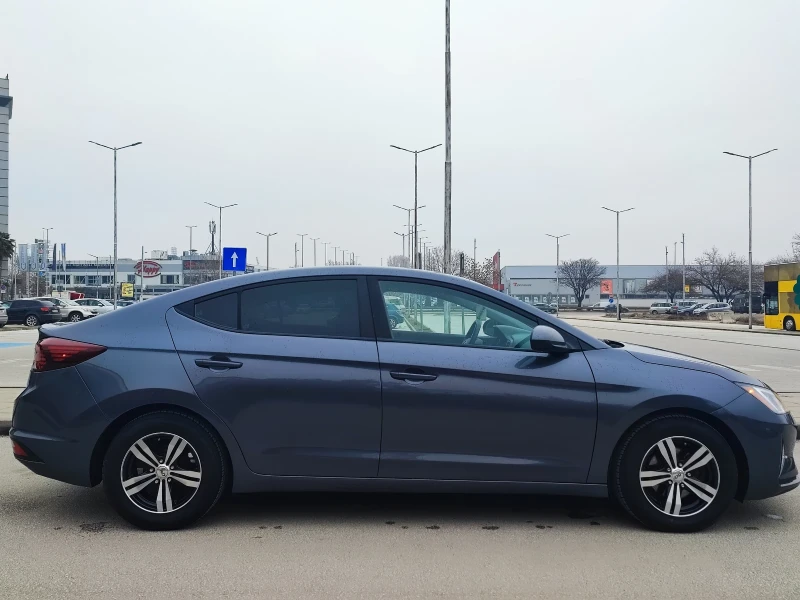 Hyundai Elantra 2.0/150kc/Avtomat/Camera, снимка 7 - Автомобили и джипове - 48937231