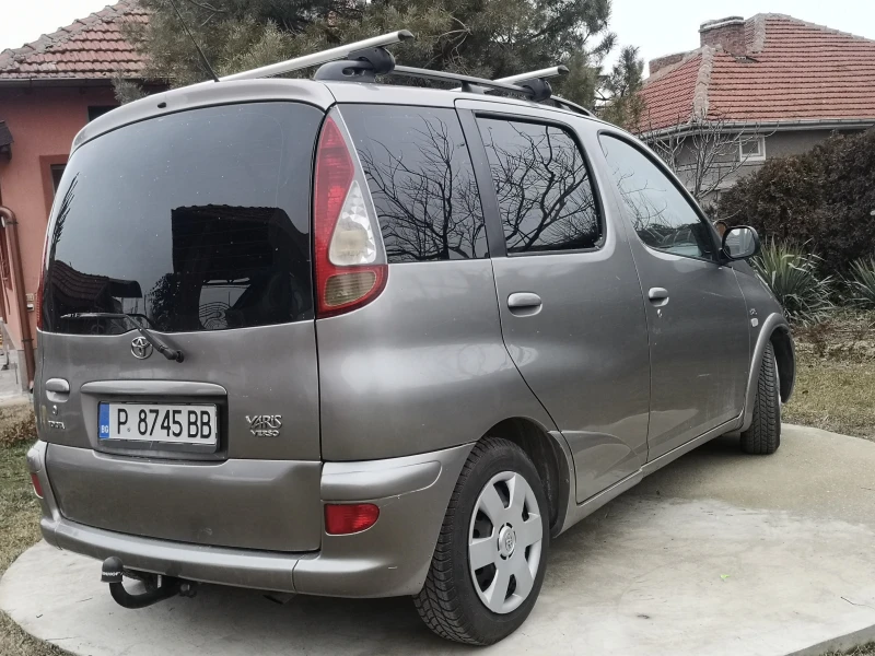 Toyota Yaris verso, снимка 5 - Автомобили и джипове - 49144710