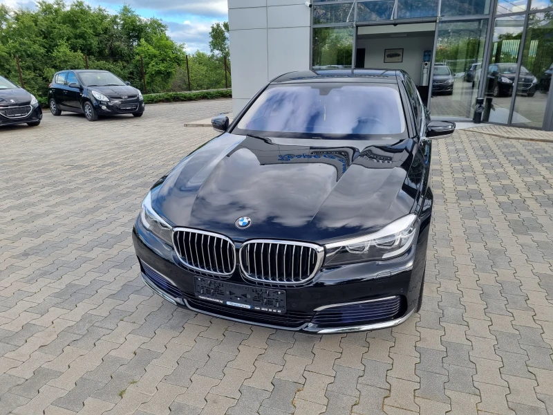 BMW 730 XDrive-265кс LED, Keyless, КАМЕРА, МАСАЖ, снимка 3 - Автомобили и джипове - 50430663