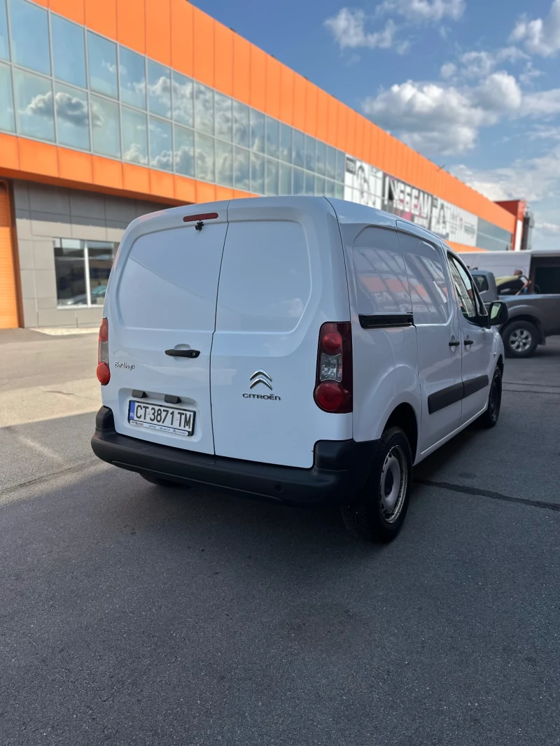 Citroen Berlingo 1.6 Климатик, снимка 7 - Автомобили и джипове - 51305333