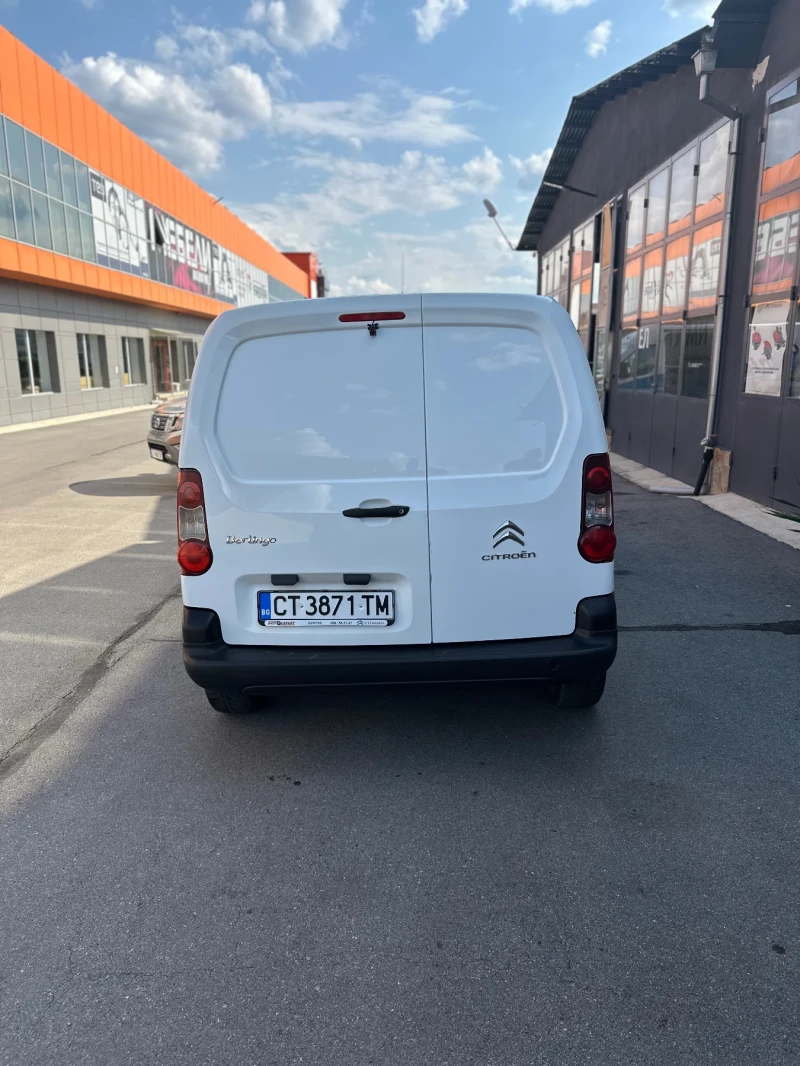 Citroen Berlingo 1.6 Климатик, снимка 6 - Автомобили и джипове - 51305333