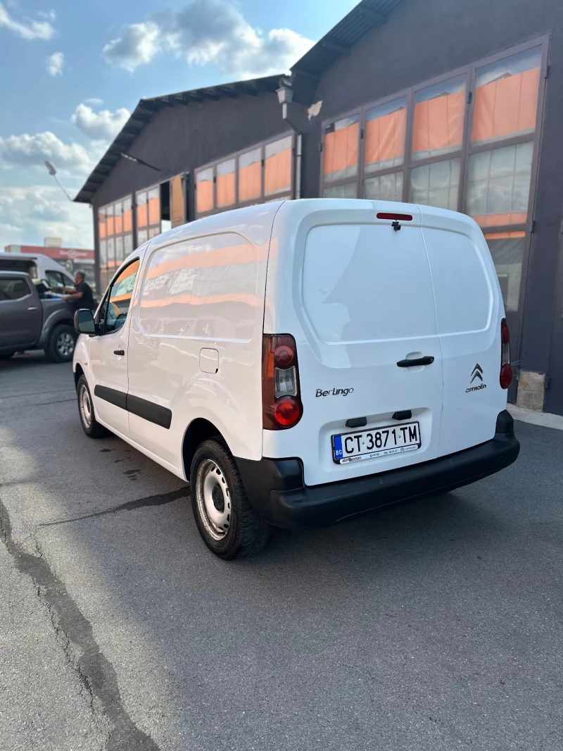 Citroen Berlingo 1.6 Климатик, снимка 5 - Автомобили и джипове - 51305333