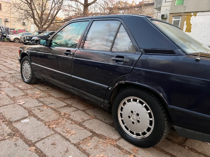 Mercedes-Benz 190 2.0, снимка 4 - Автомобили и джипове - 52930254