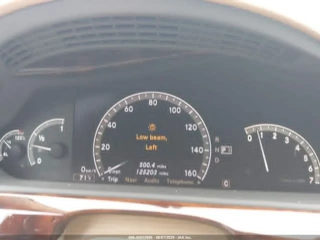 Mercedes-Benz S 500  - изображение 8