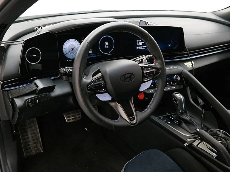 Hyundai Elantra 2.0 N| ВКЛ.ТЕХНОТЕСТ, снимка 5 - Автомобили и джипове - 55665236
