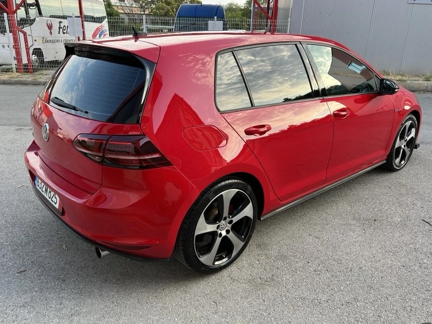 VW Golf GTi 2.0 TSi - изображение 4