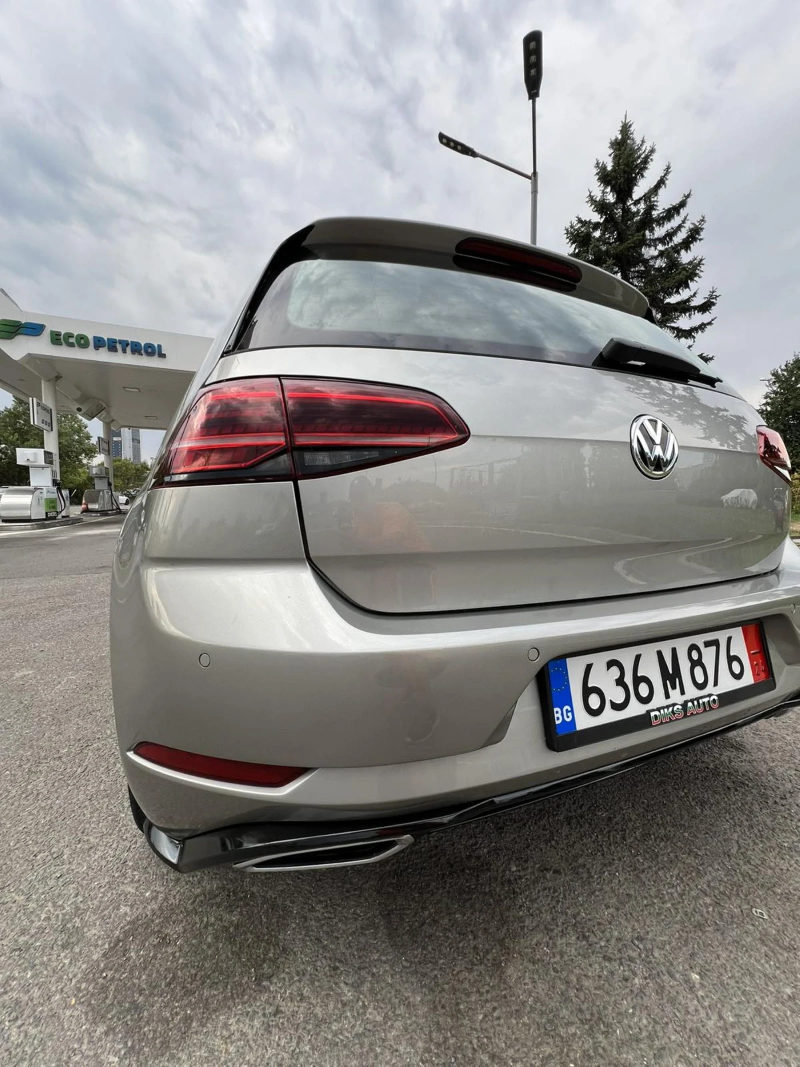 VW Golf 2.0 diesel/ 7.5 АВТОМАТ/ДИГИТАЛ Rline КАПАРИРАН  - изображение 10