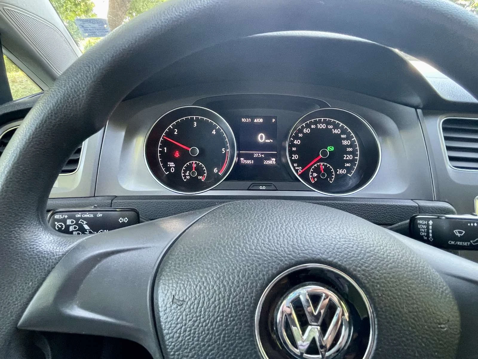 VW Golf Variant 7 - изображение 3