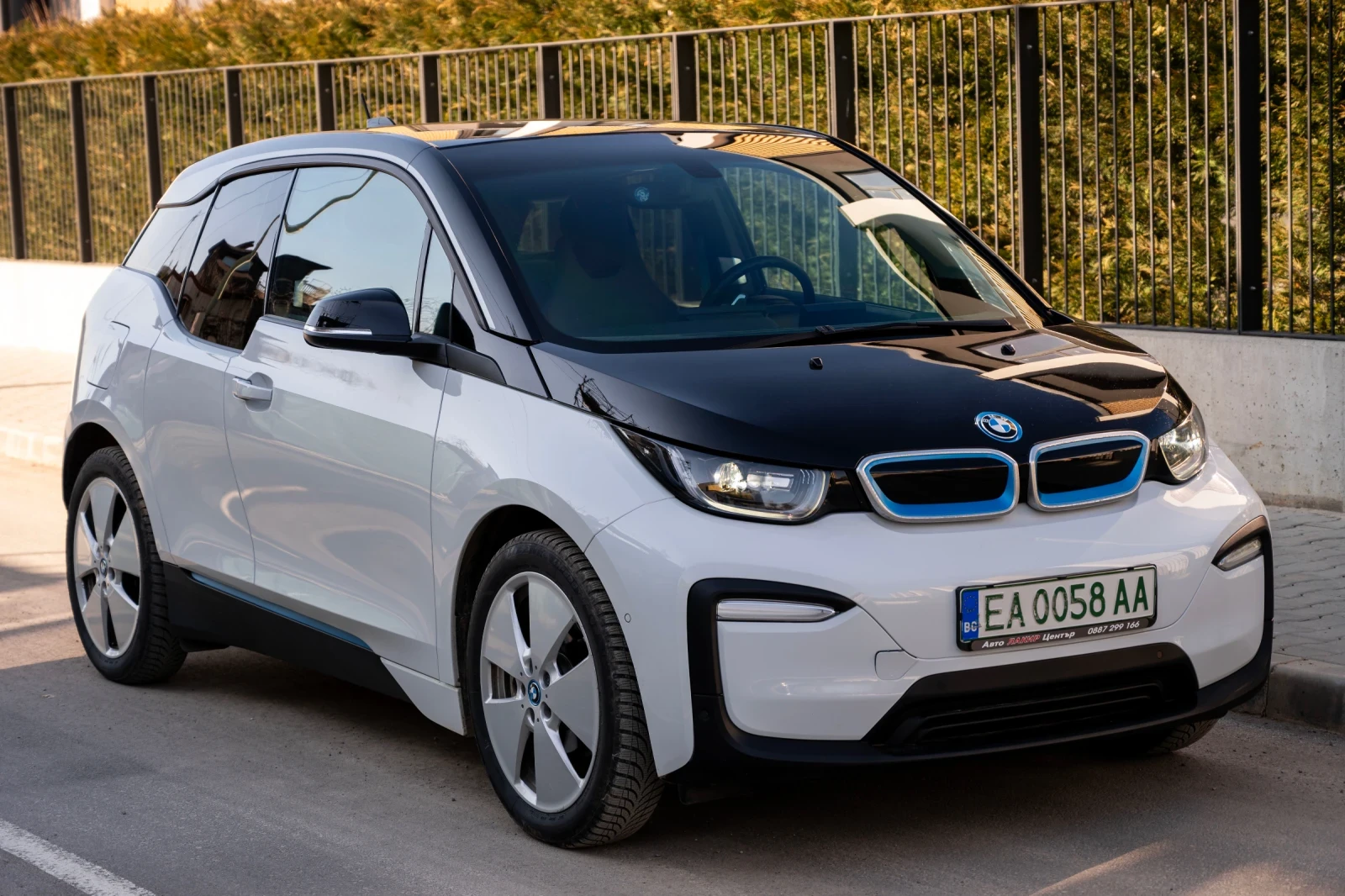 BMW i3 94Ah / Keyless / Каско до 10.2025 - изображение 2