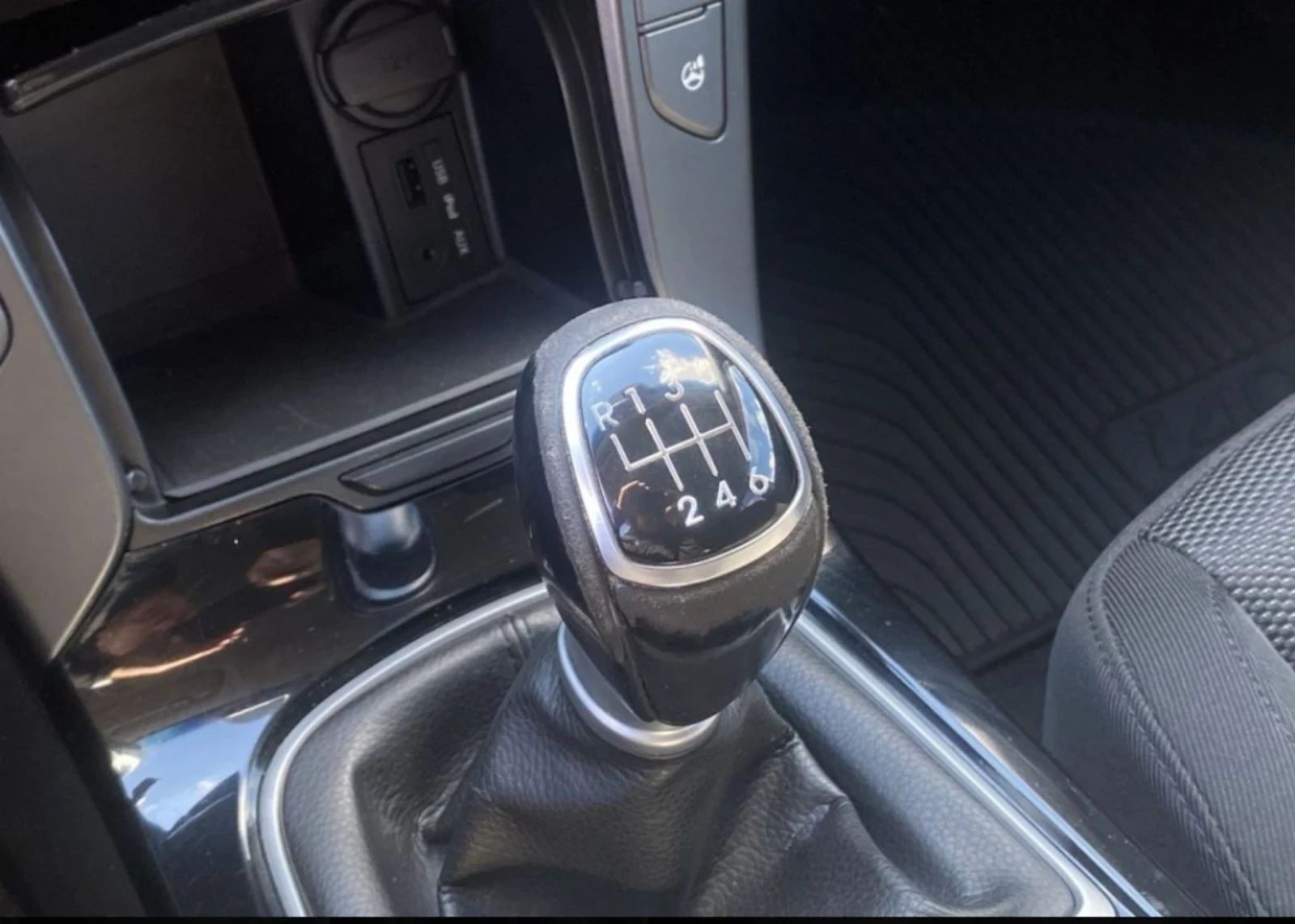 Hyundai I40 1.7 CRDi Комби  - изображение 5