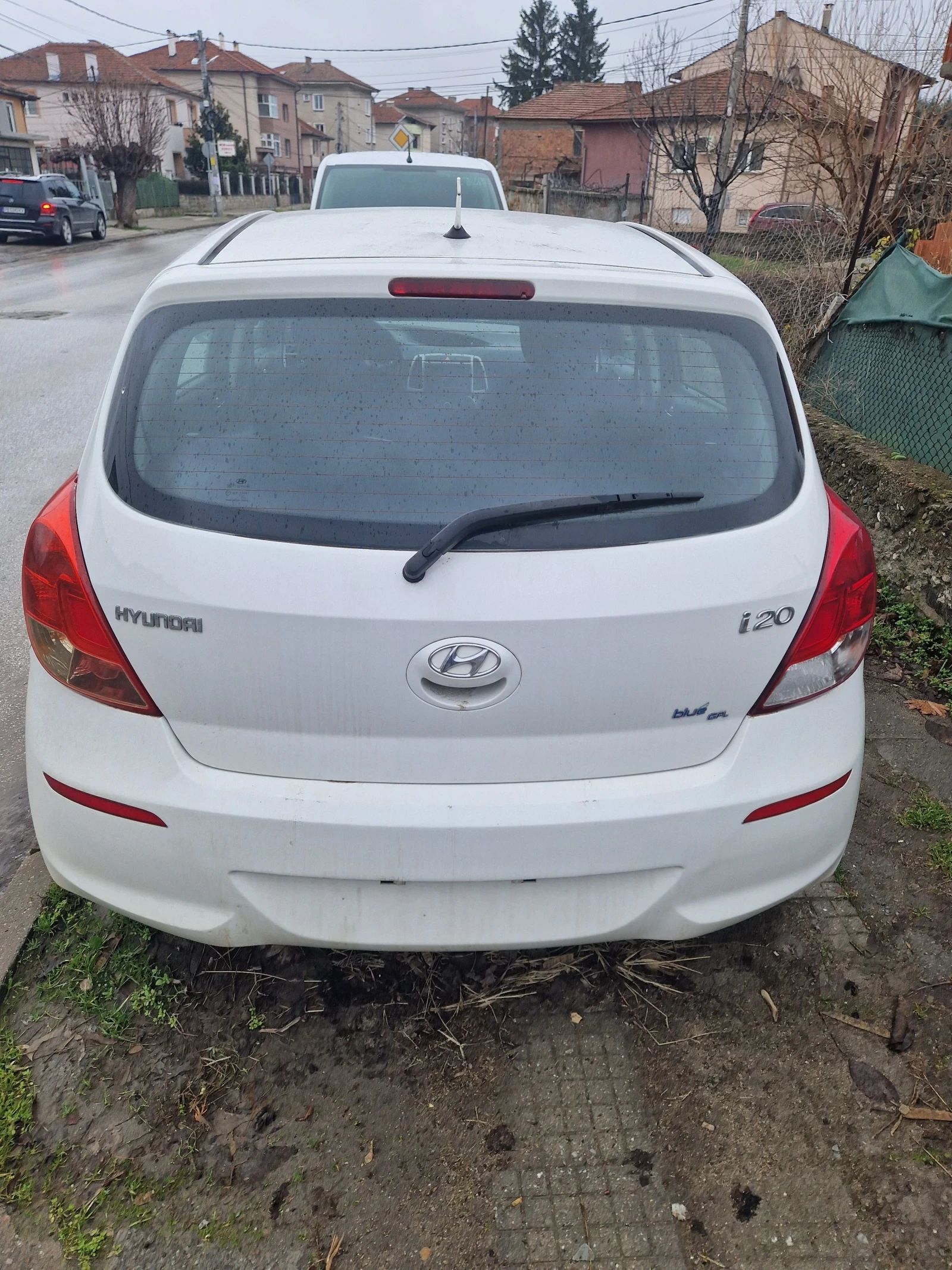 Hyundai I20 Blue GPL - �������� ��� | Mobile.bg � ����������� 4