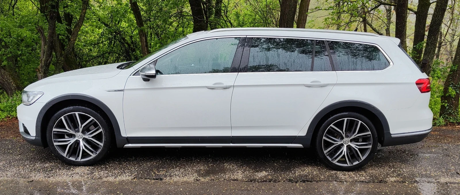 VW Passat Alltrack 2017 2.0tdi 190к.с. DIGITAL COCKPIT, снимка 12 - Автомобили и джипове - 53857349