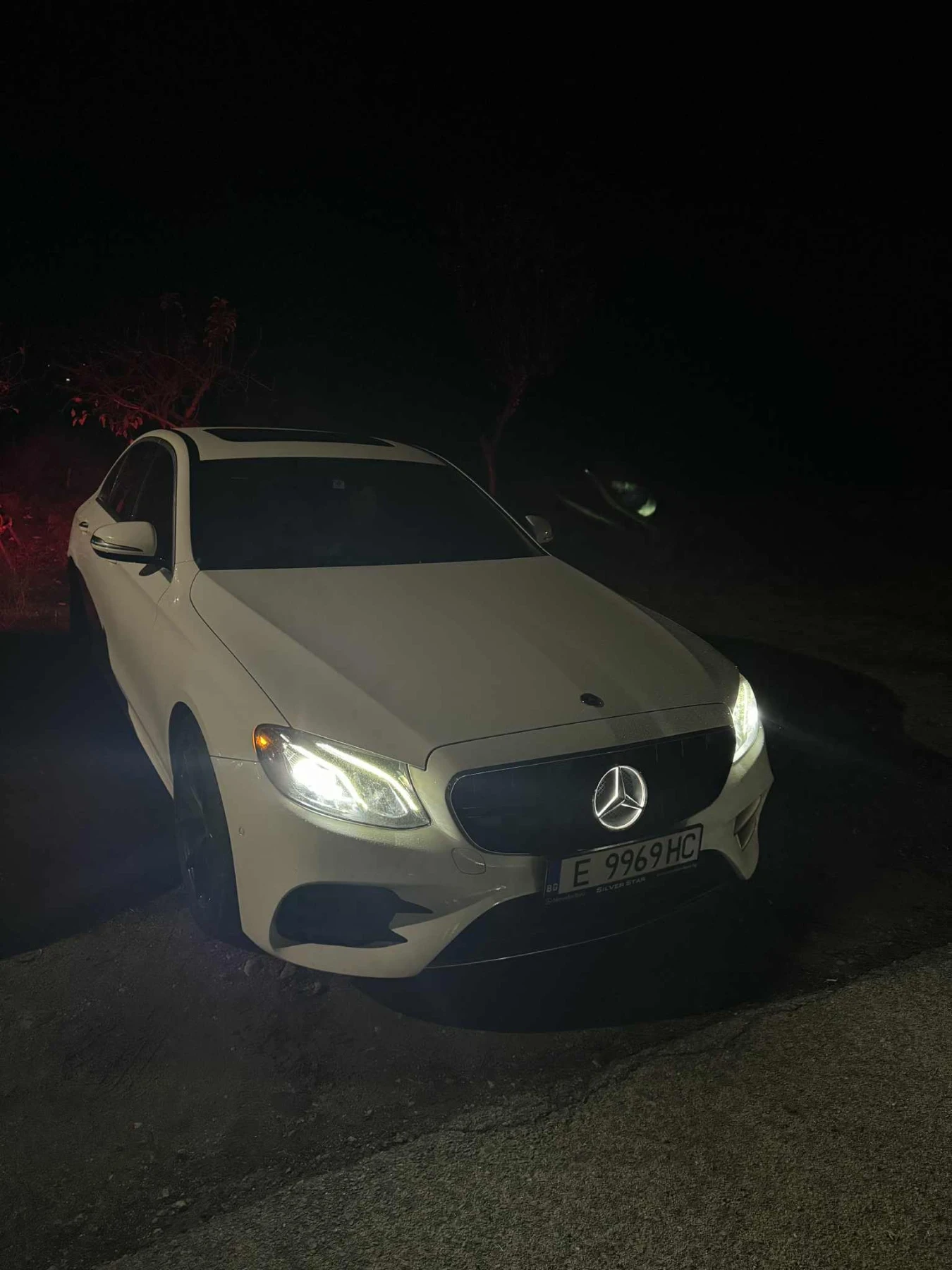 Mercedes-Benz E 300 E300! 4Matic! 9GTronic! Ton ��������� !Ambient lig | Mobile.bg � ����������� 17
