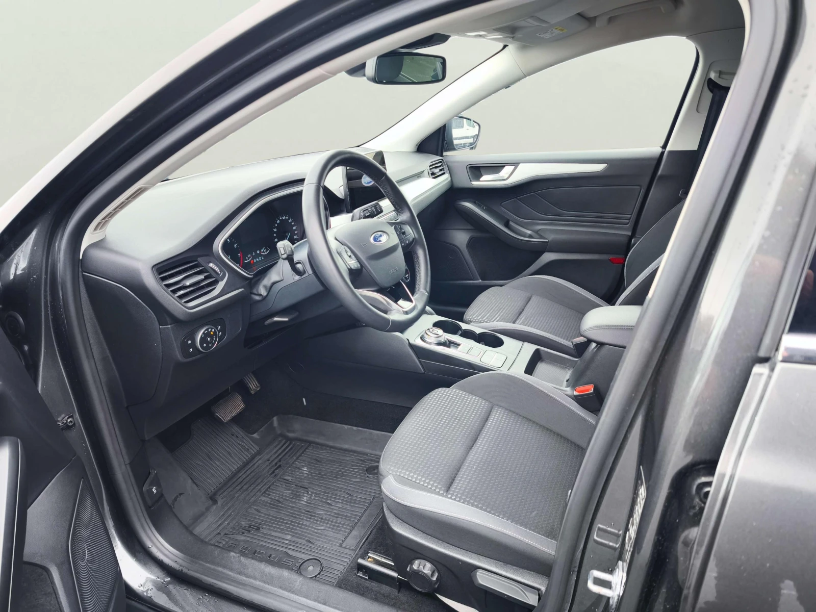 Ford Focus 1.0 EcoBoost - изображение 7