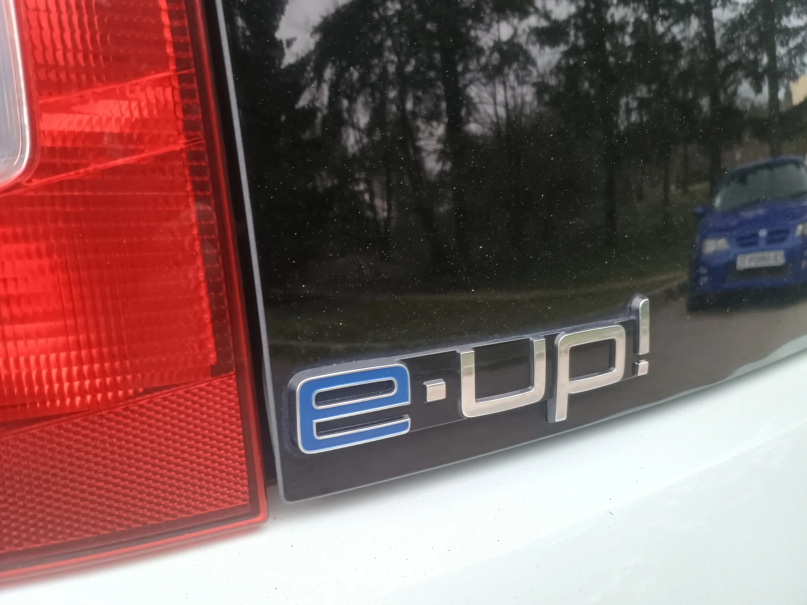 VW Up, снимка 10 - Автомобили и джипове - 53906309